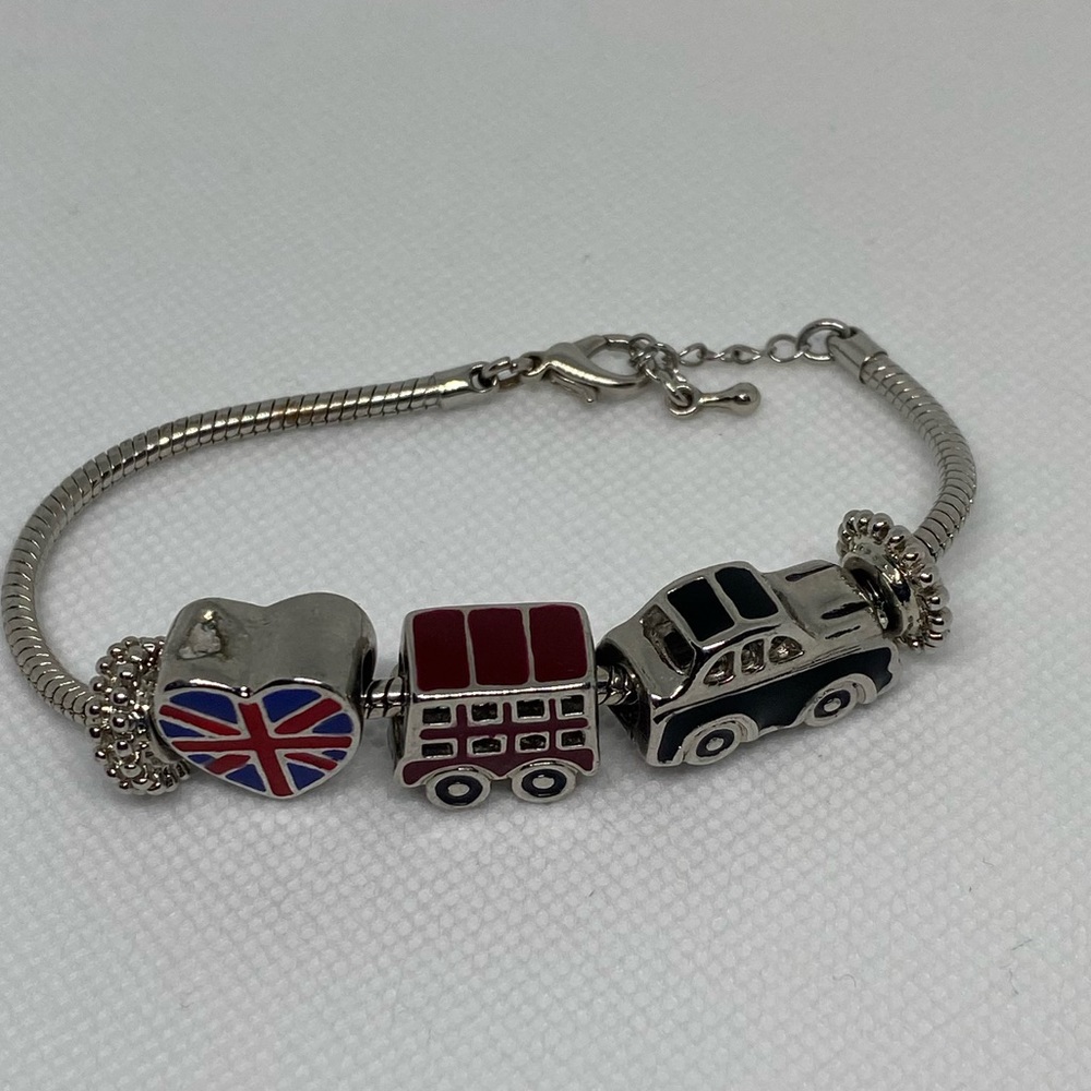 British Theme Silver Charm Bracelet Double Decker Bus Car Heart Travel